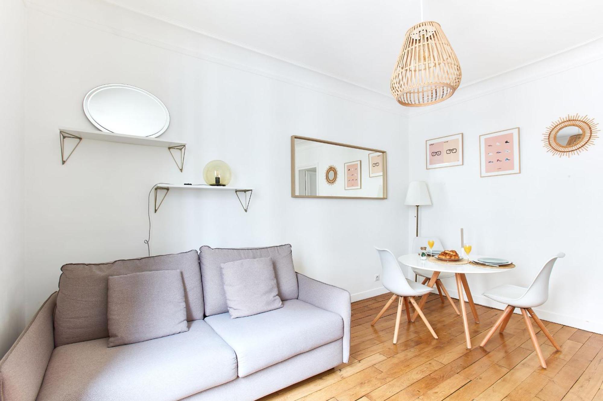 Montmartre & Rue Durantin - 1Br - Cityapartmentstay Paris Ngoại thất bức ảnh