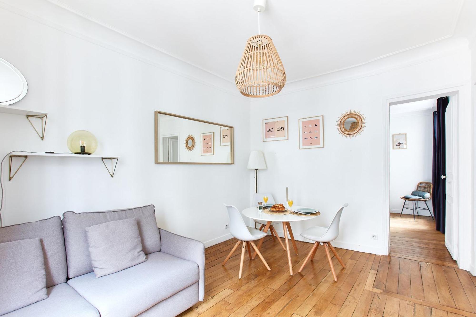 Montmartre & Rue Durantin - 1Br - Cityapartmentstay Paris Ngoại thất bức ảnh